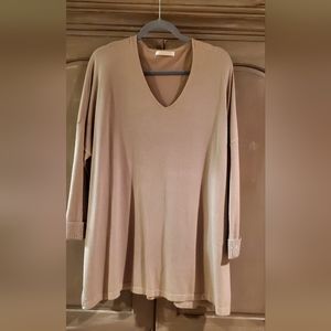 Malissa j tan XL top with beads